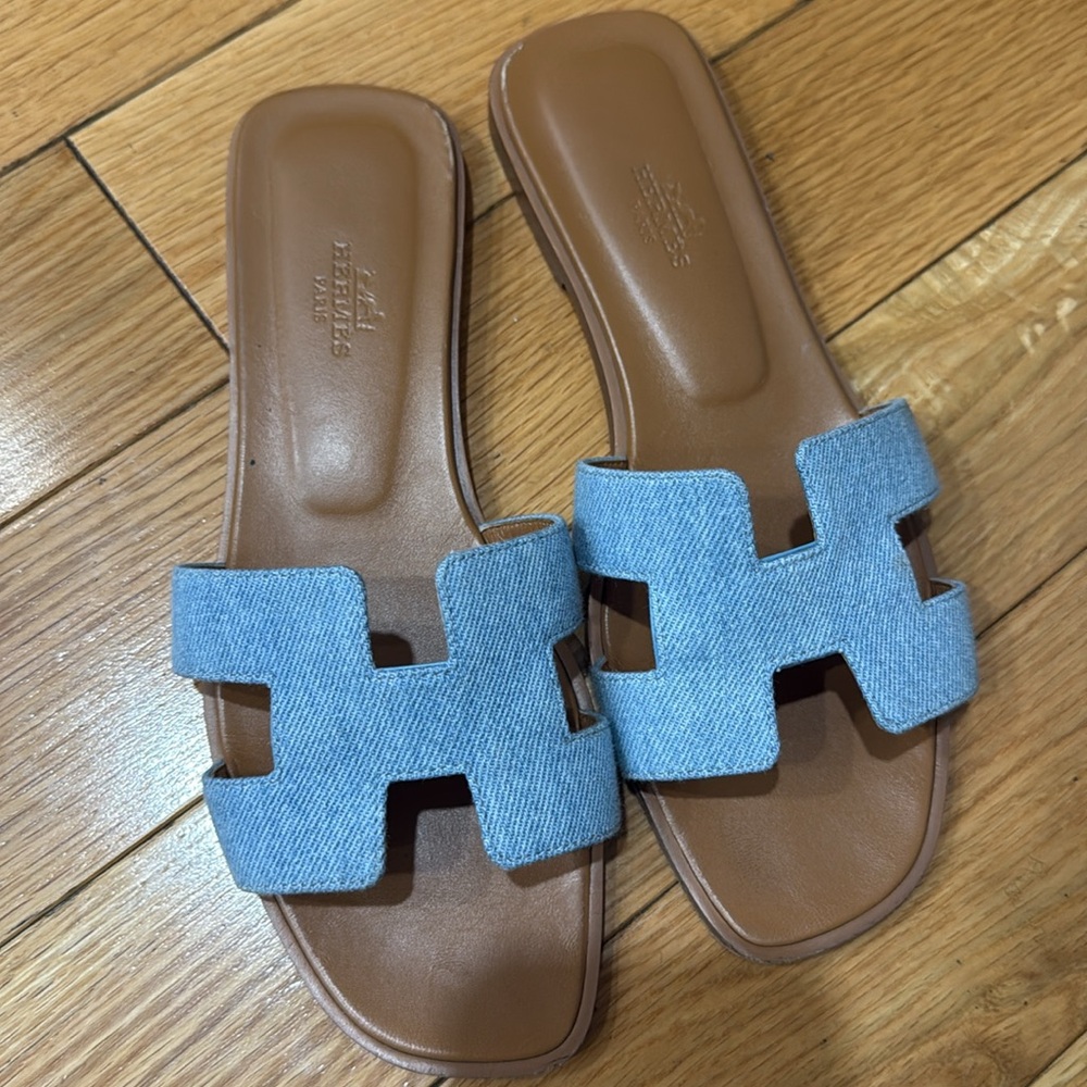 Hermes denim Oran sandals